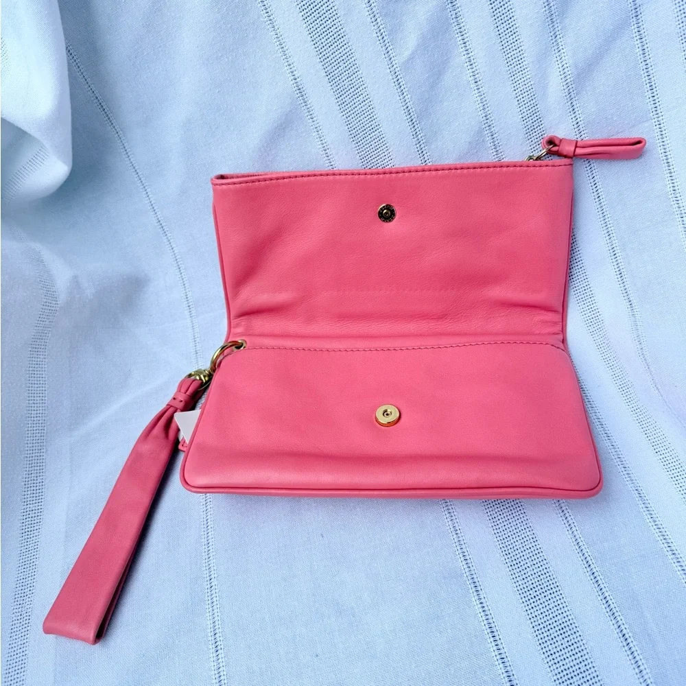NWT Coach Punch Pink Leather Wristlet - Picture 6 of 15